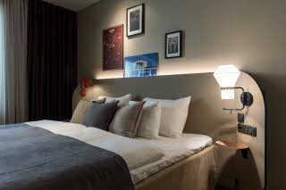 Copyright: Mads Armgaard
Vermundsgade 40 A
+45 40603443
mads@gab.dk
Scandic Kødbyen, room